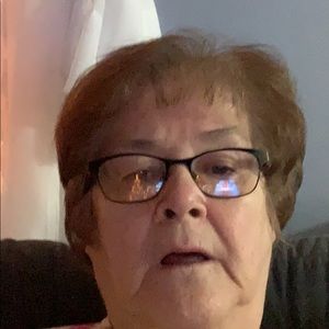 Meet your Posher, Lilly